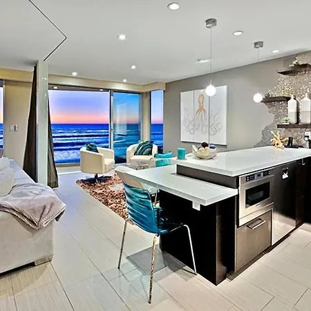 Crown Jewel In Mission Beach At Ocean Front Walk